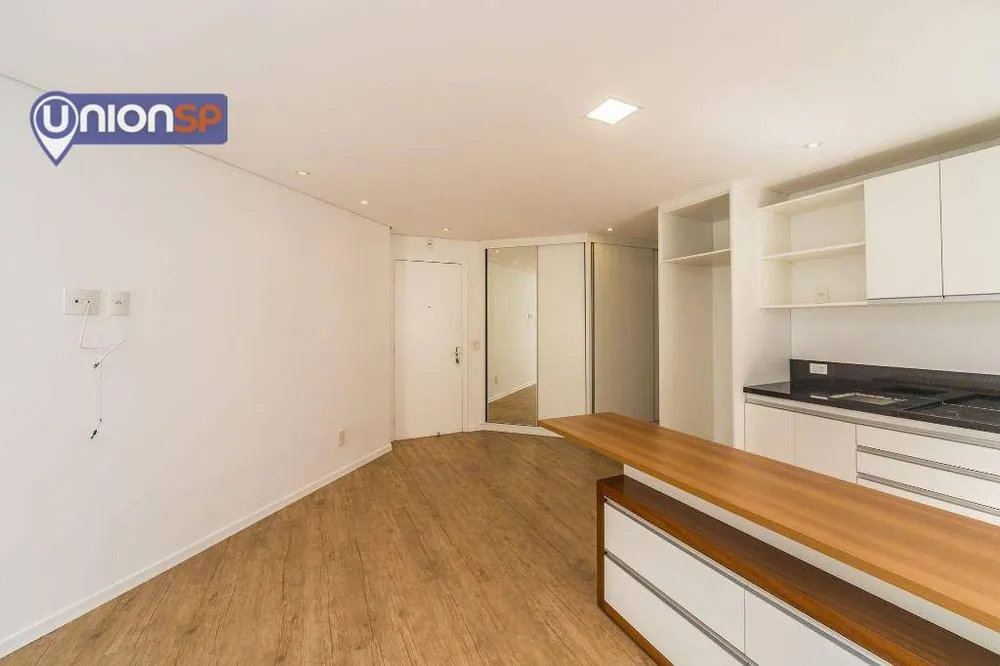 Apartamento, 1 quarto, 30 m² - Foto 2