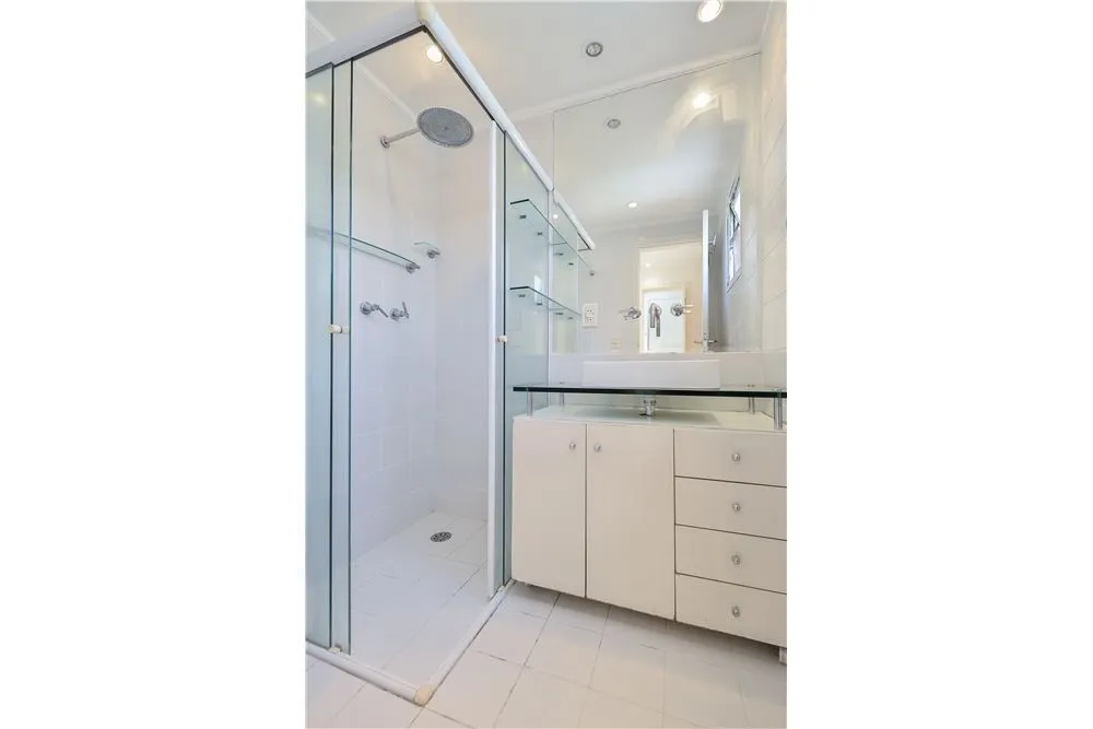 Apartamento, 3 quartos, 236 m² - Foto 4