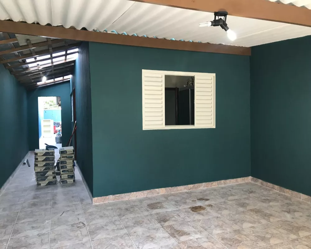 Casa à venda com 2 quartos, 125m² - Foto 2