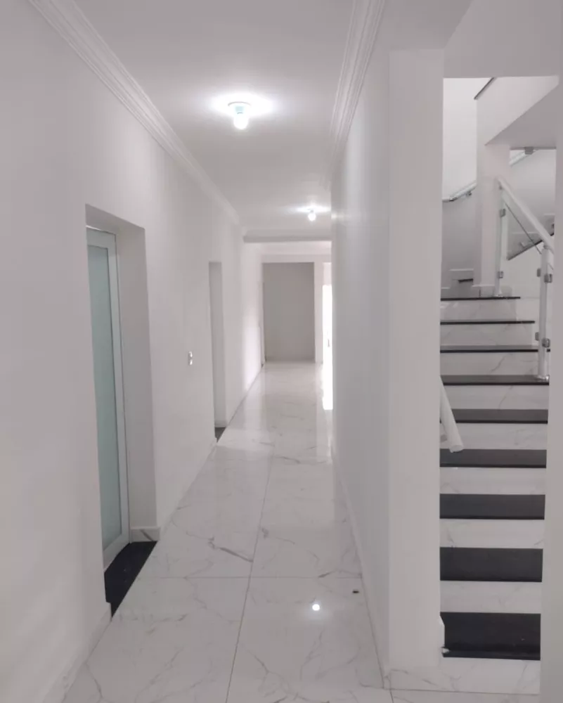 Chácara à venda com 4 quartos, 1000m² - Foto 3