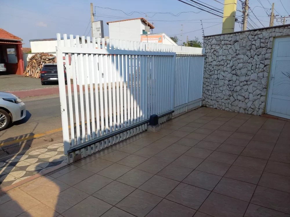 Prédio Inteiro à venda com 4 quartos, 330m² - Foto 2