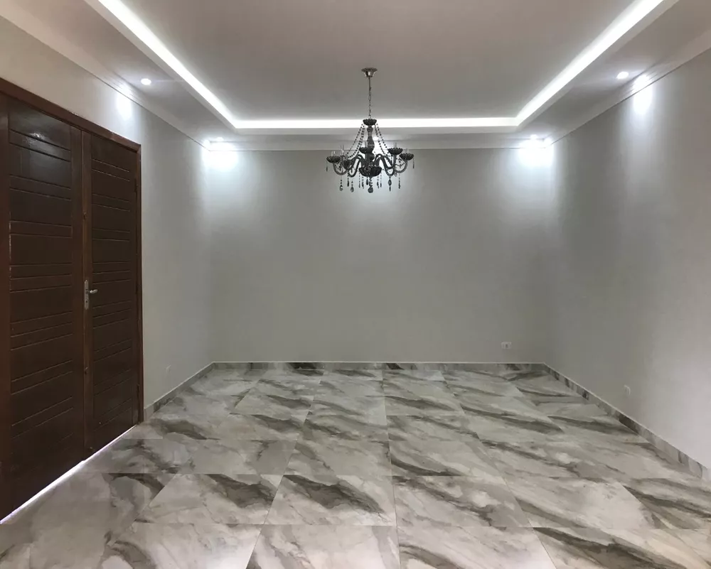 Casa à venda com 3 quartos, 420m² - Foto 2