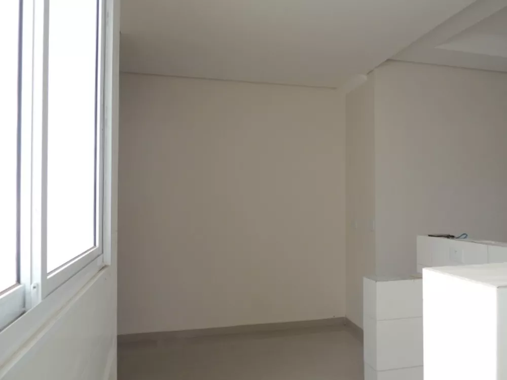 Apartamento à venda com 2 quartos, 80m² - Foto 15