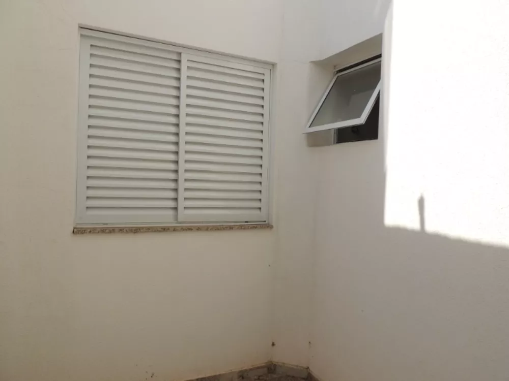 Apartamento à venda com 2 quartos, 80m² - Foto 13