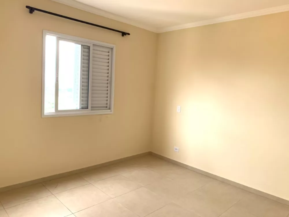 Apartamento à venda com 2 quartos, 61m² - Foto 1