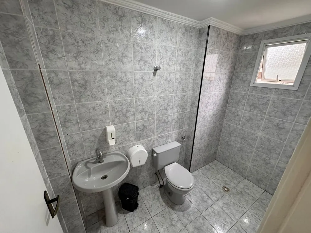 Apartamento, 3 quartos, 121 m² - Foto 2