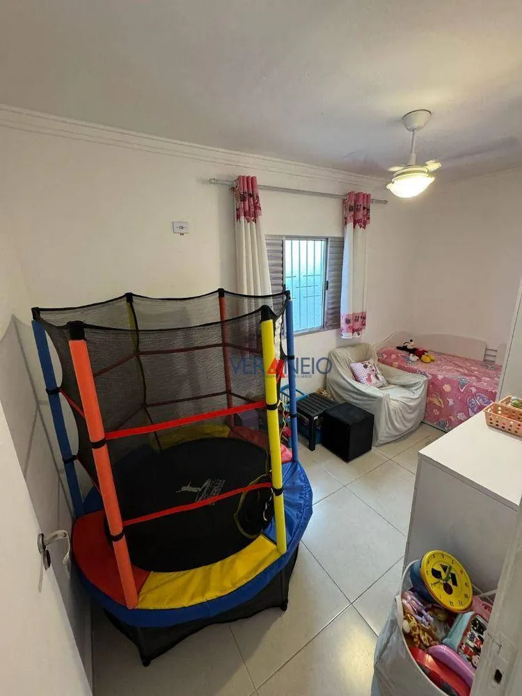 Casa, 2 quartos, 75 m² - Foto 1