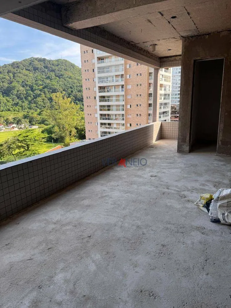 Apartamento, 3 quartos, 190 m² - Foto 2