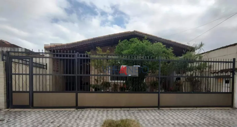Casa, 2 quartos, 206 m² - Foto 4
