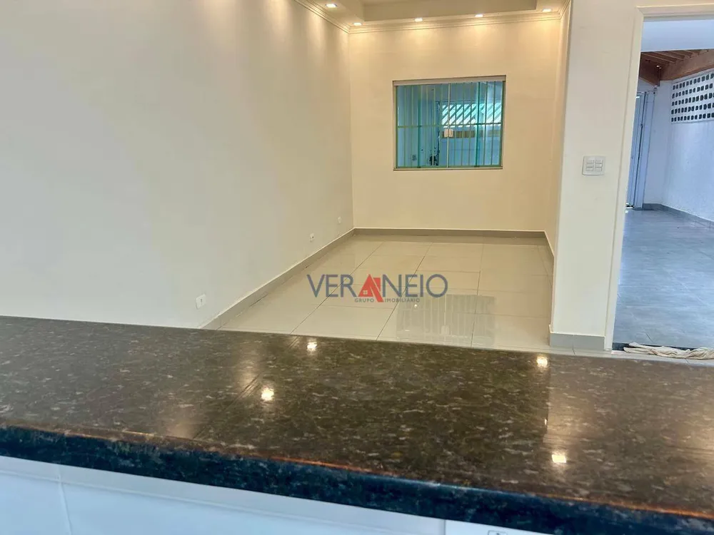 Casa, 3 quartos, 140 m² - Foto 2