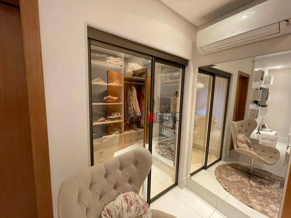 Apartamento, 4 quartos, 250 m² - Foto 3