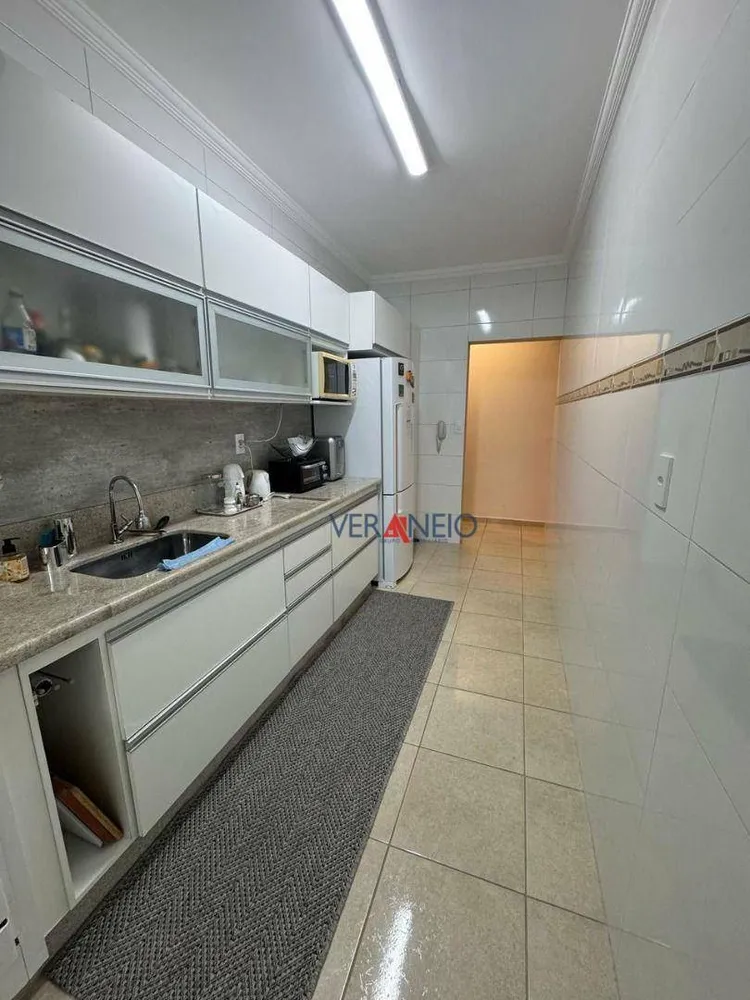 Apartamento, 3 quartos, 100 m² - Foto 2