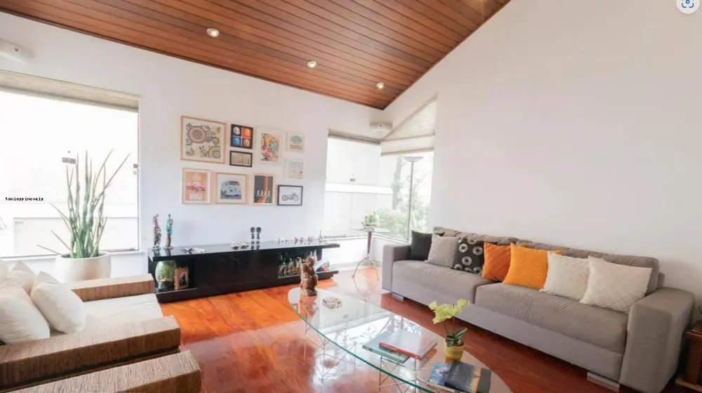 Casa, 3 quartos, 388 m² - Foto 1