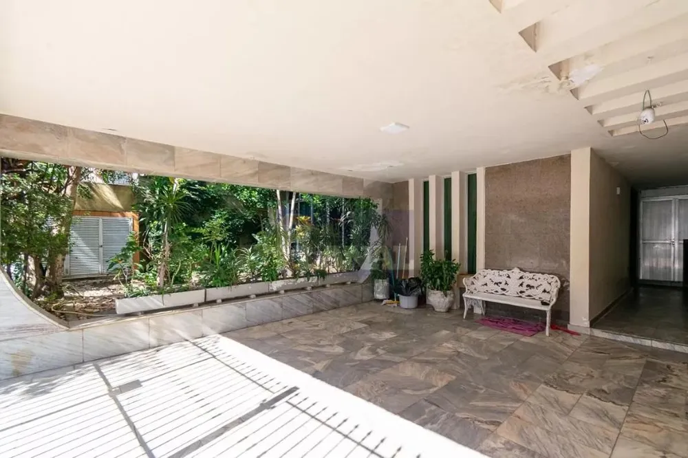 Sobrado, 3 quartos, 334 m² - Foto 1