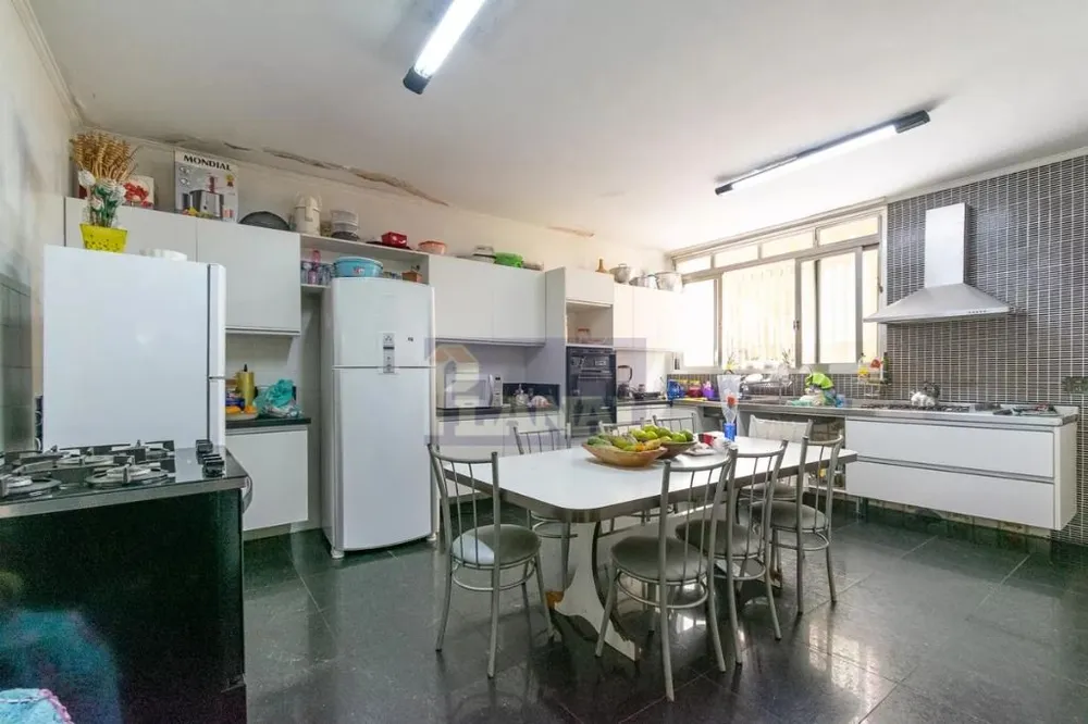 Sobrado, 3 quartos, 334 m² - Foto 6