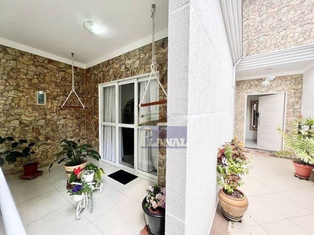 Sobrado, 3 quartos, 382 m² - Foto 4
