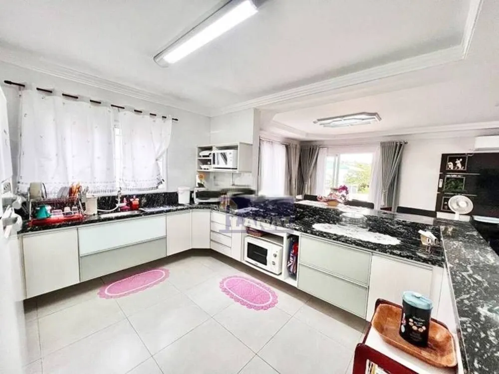 Sobrado, 3 quartos, 382 m² - Foto 14