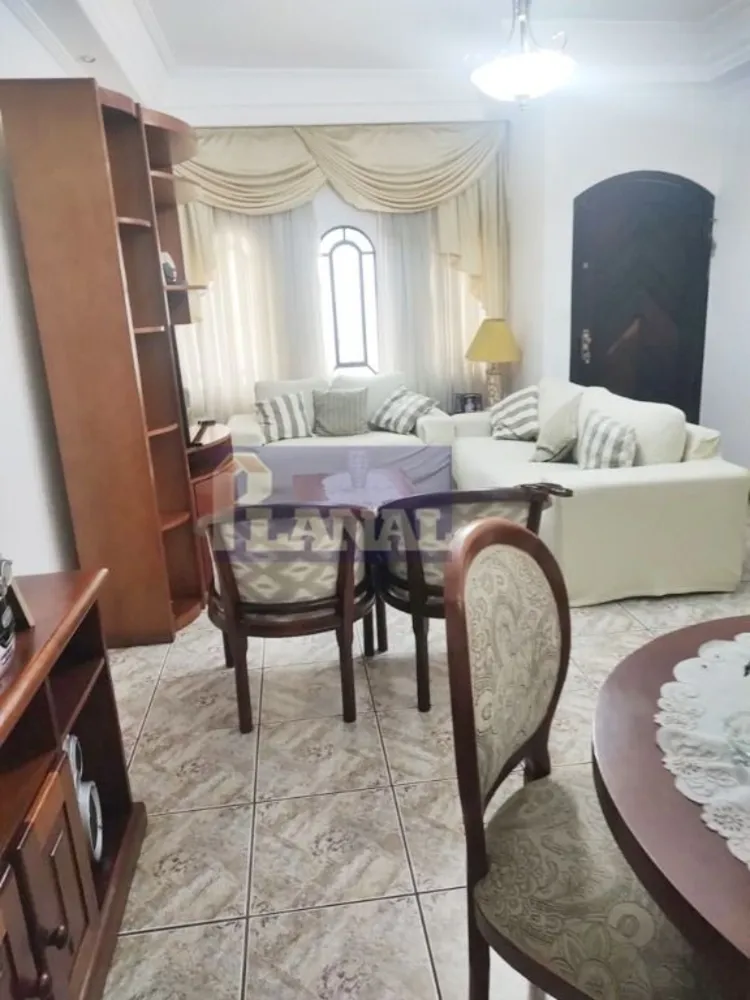 Sobrado, 4 quartos, 200 m² - Foto 1