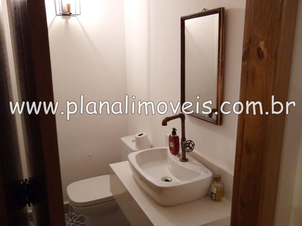 Sobrado, 5 quartos, 333 m² - Foto 1