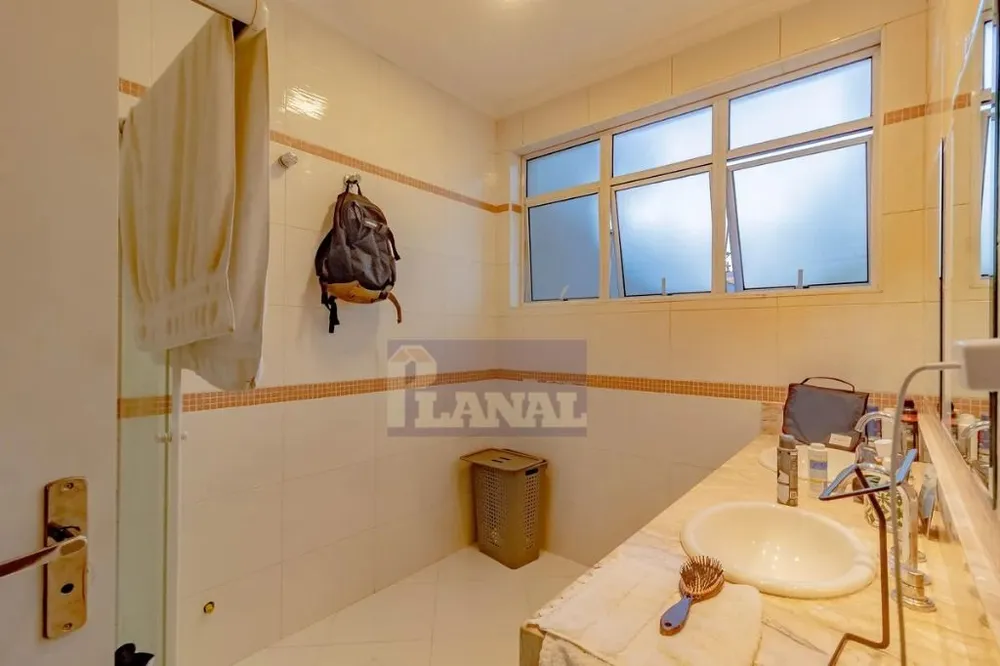 Sobrado, 3 quartos, 270 m² - Foto 8