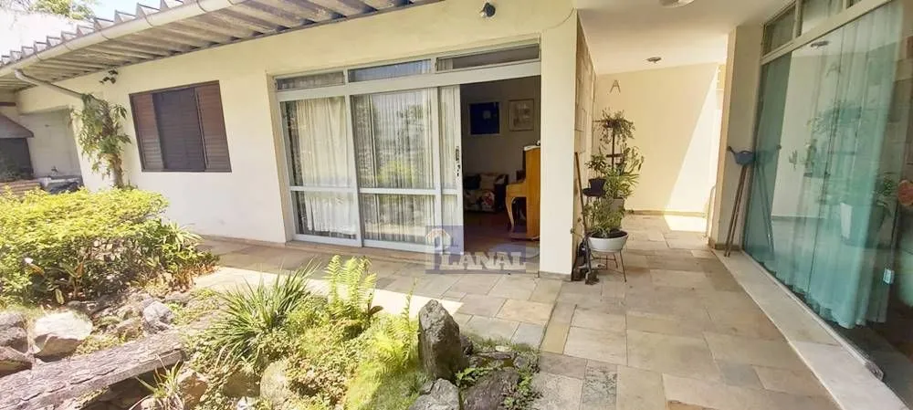 Sobrado, 3 quartos, 340 m² - Foto 2