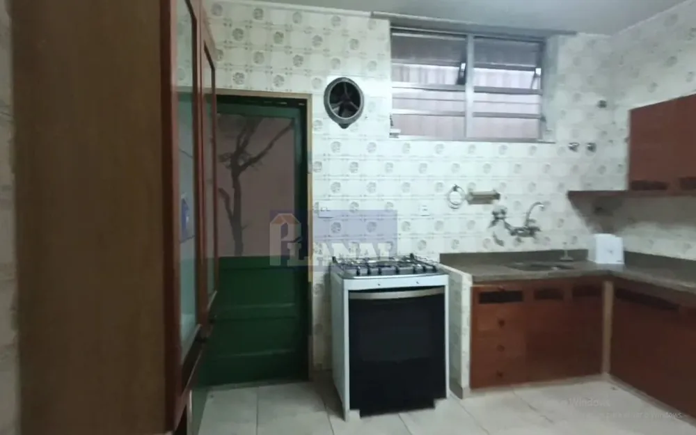 Casa, 4 quartos, 210 m² - Foto 1