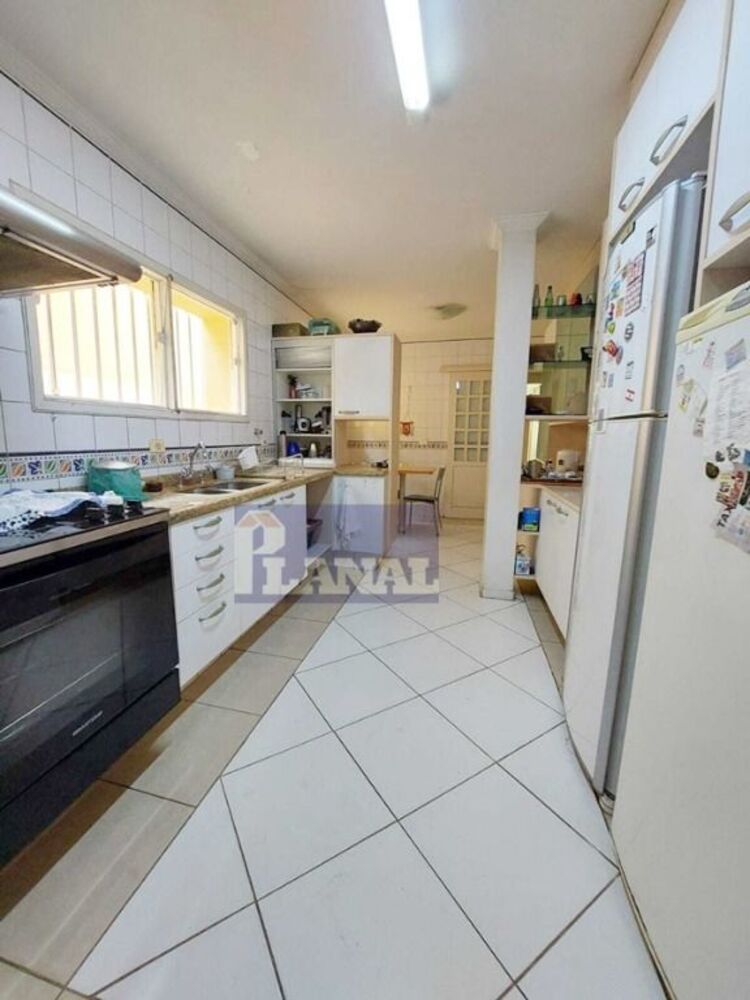 Sobrado à venda e aluguel com 4 quartos, 396m² - Foto 6