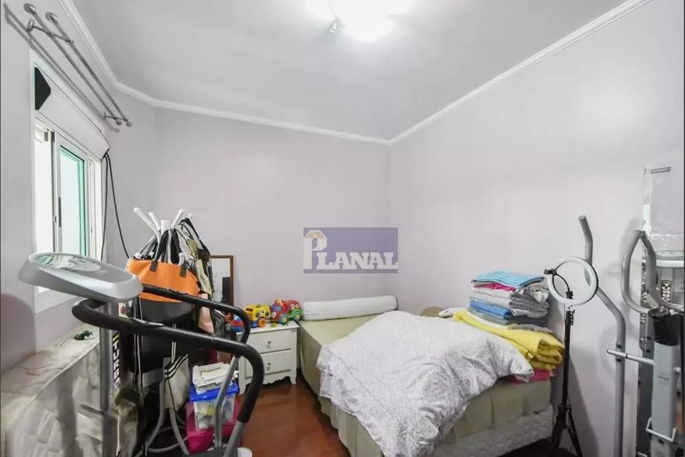 Apartamento à venda com 3 quartos, 143m² - Foto 9