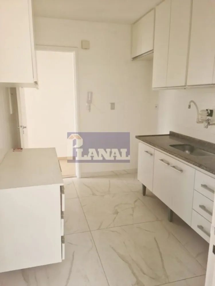 Apartamento, 2 quartos, 70 m² - Foto 2