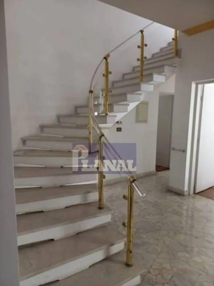 Sobrado, 3 quartos, 290 m² - Foto 6