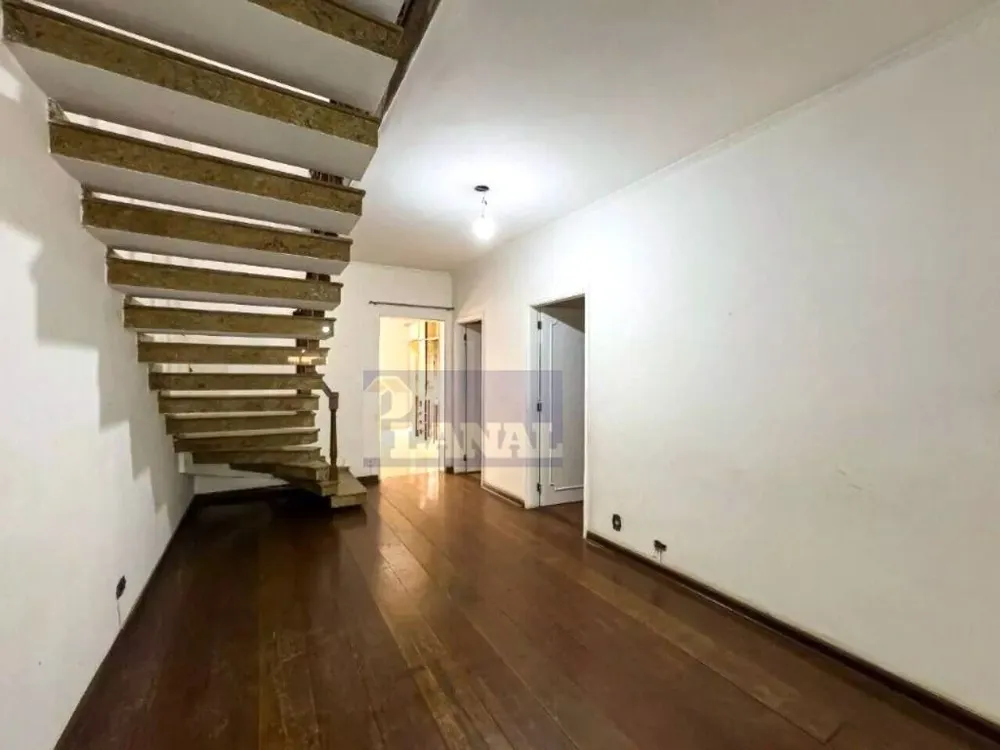 Sobrado, 3 quartos, 270 m² - Foto 4