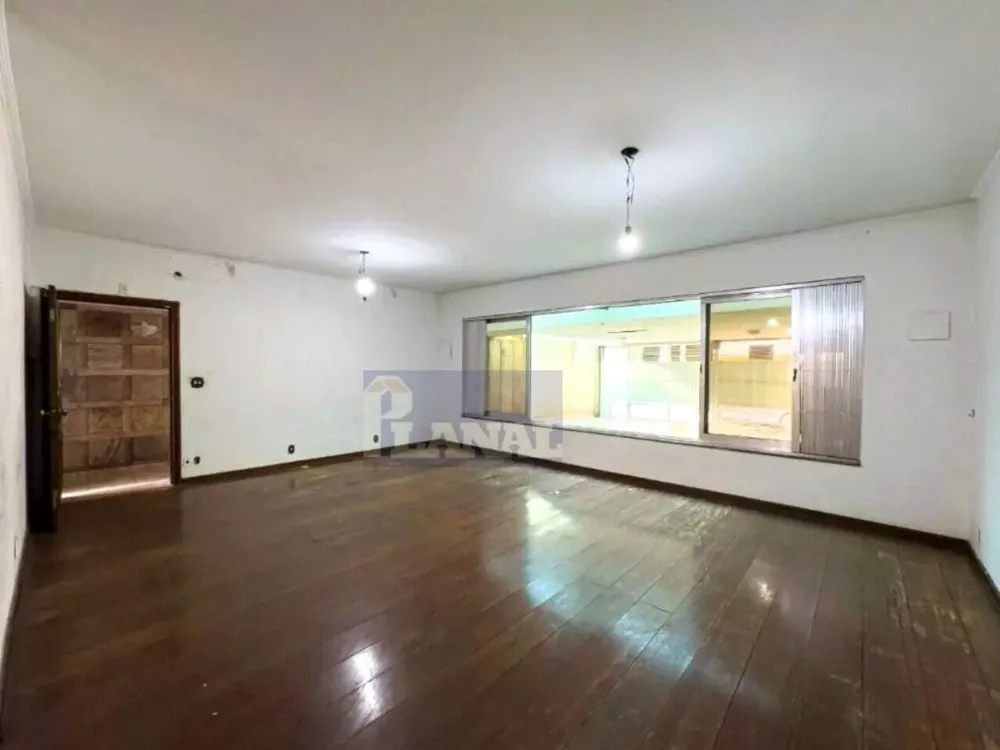 Sobrado, 3 quartos, 270 m² - Foto 2