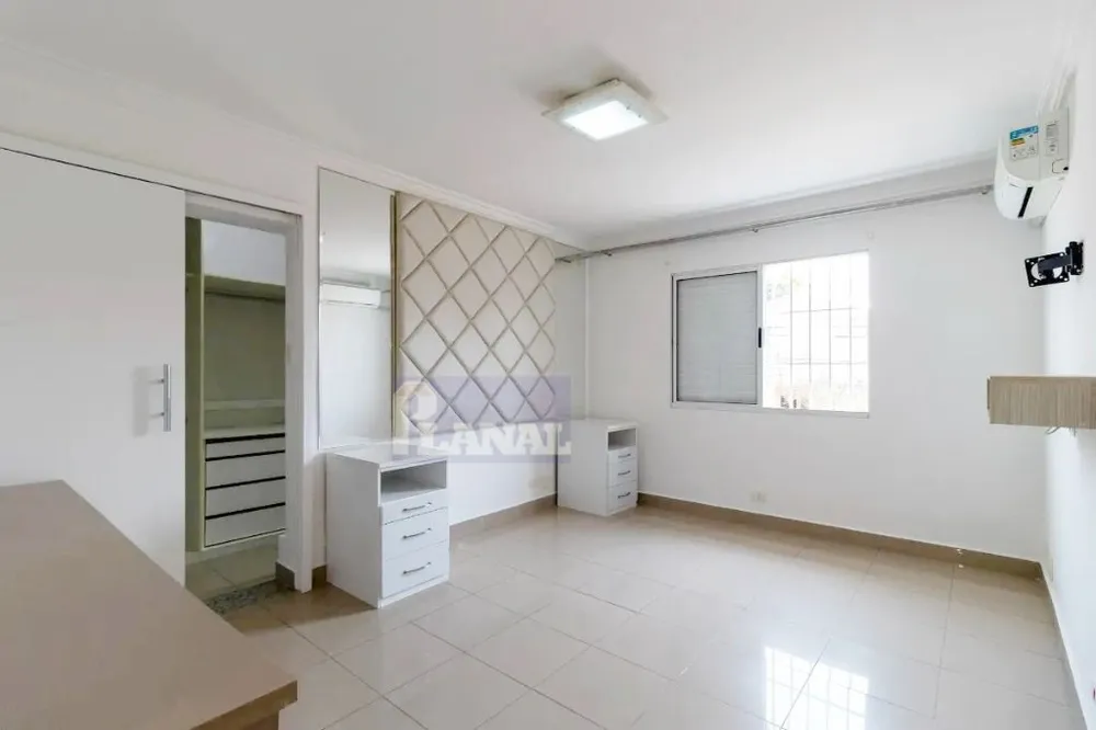 Sobrado, 3 quartos, 271 m² - Foto 2