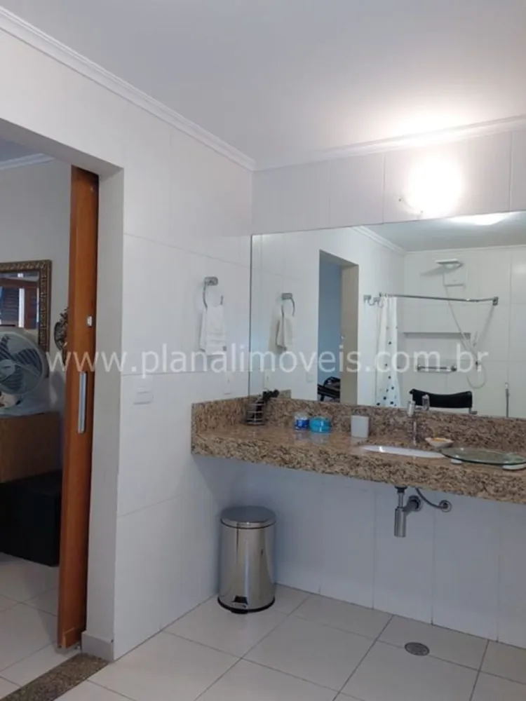 Sobrado, 3 quartos, 295 m² - Foto 2
