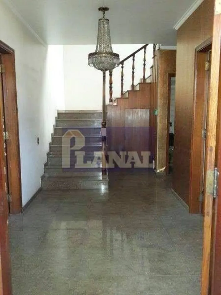 Sobrado, 4 quartos, 300 m² - Foto 5