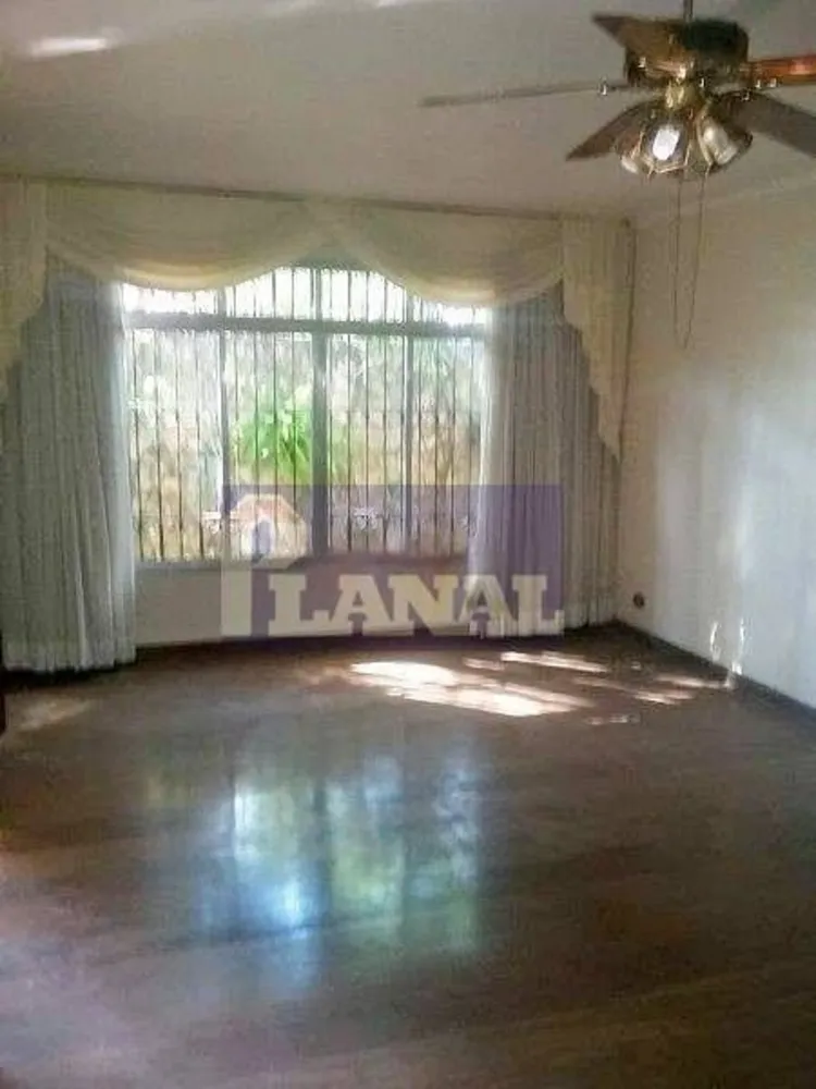 Sobrado, 4 quartos, 300 m² - Foto 1