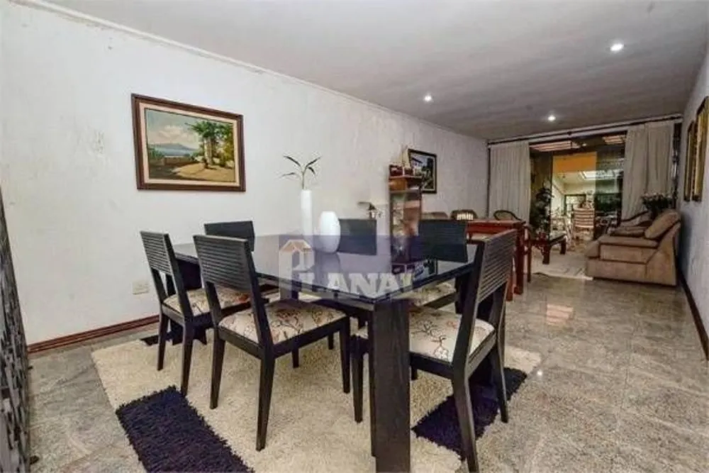 Casa, 3 quartos, 380 m² - Foto 1