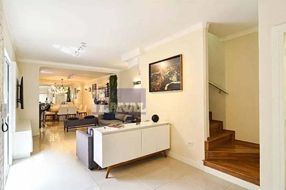 Sobrado, 2 quartos, 207 m² - Foto 4