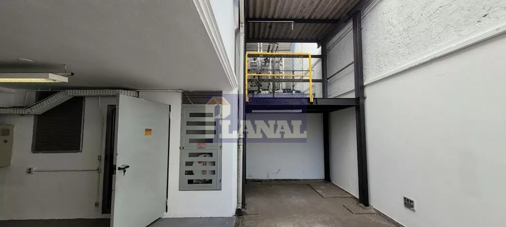 Prédio Inteiro para alugar, 565m² - Foto 12