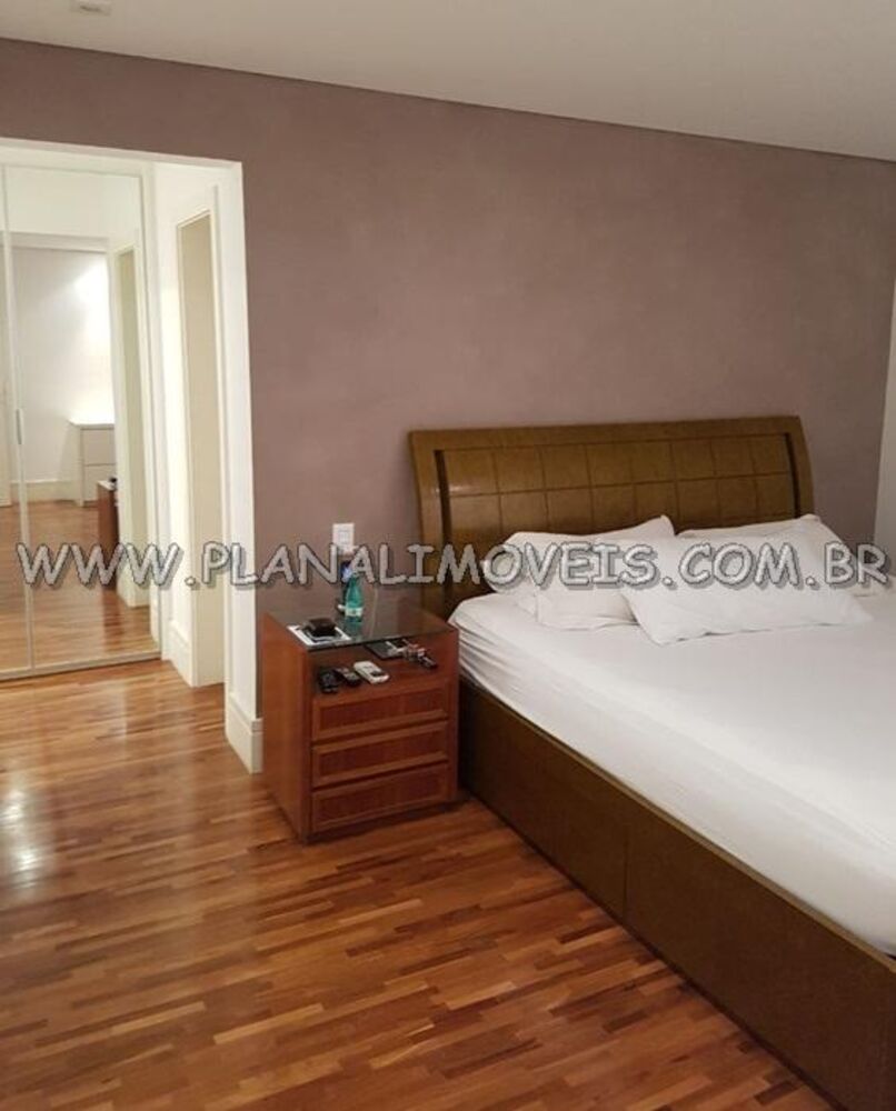 Sobrado, 5 quartos, 370 m² - Foto 1