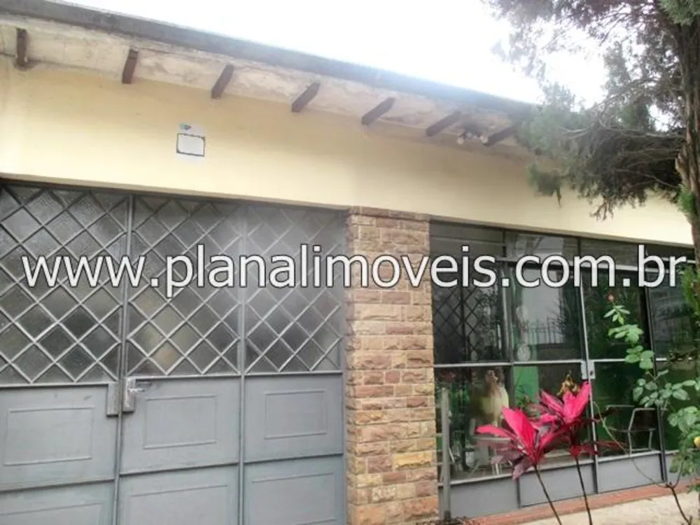 Casa, 3 quartos, 286 m² - Foto 2