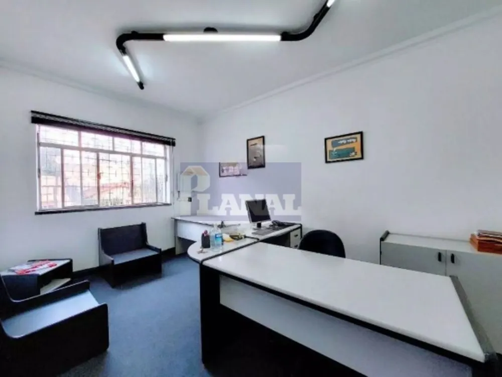 Sobrado, 6 quartos, 190 m² - Foto 1