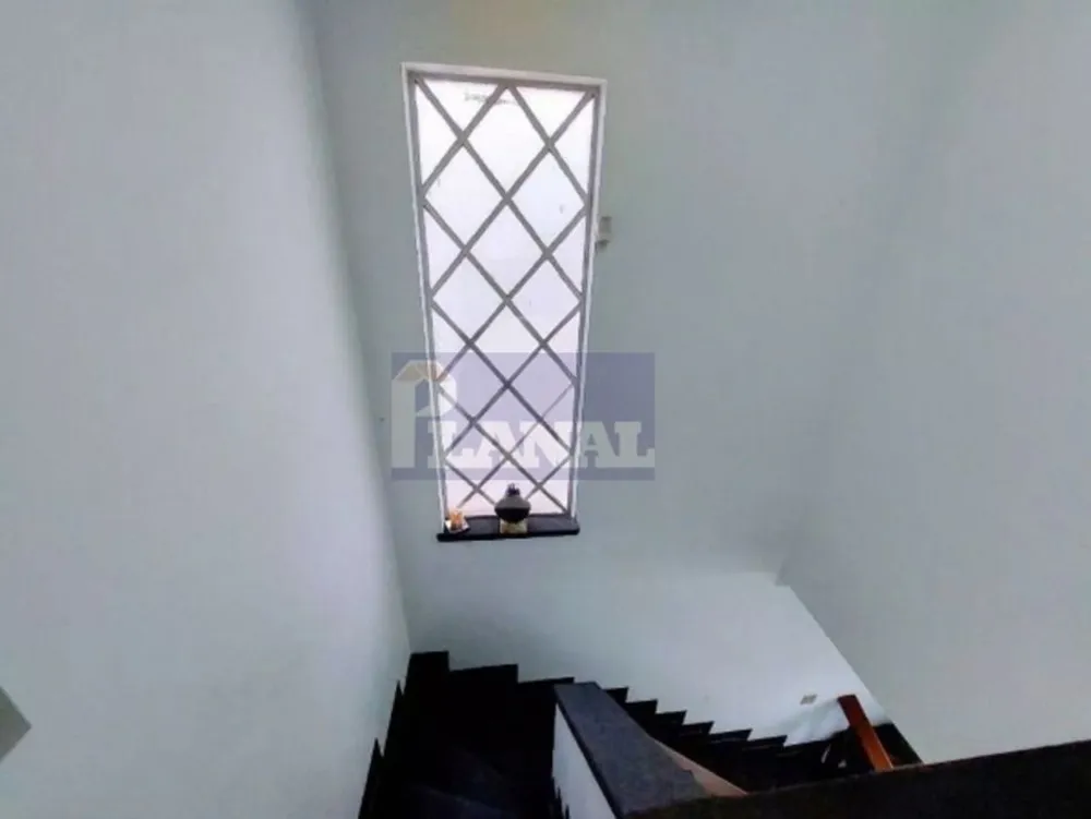 Sobrado, 6 quartos, 190 m² - Foto 3