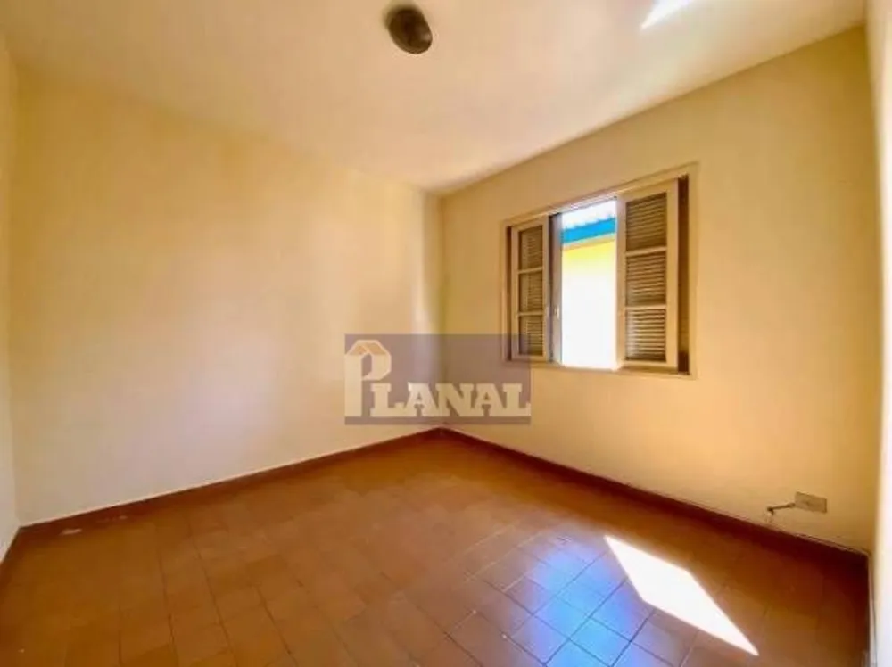 Sobrado, 4 quartos, 234 m² - Foto 2