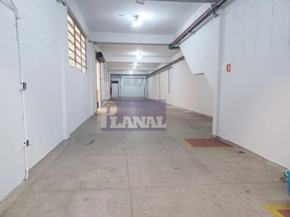 Depósito-Galpão, 875 m² - Foto 1