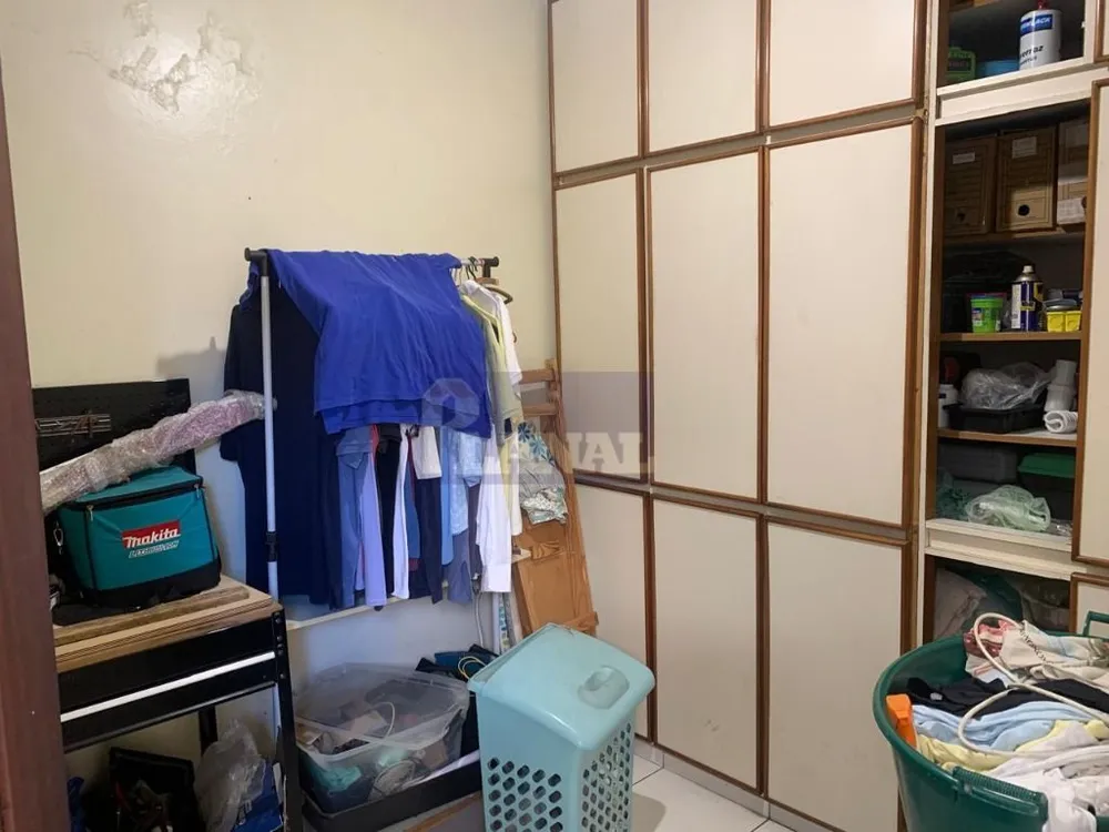 Sobrado, 4 quartos, 330 m² - Foto 1