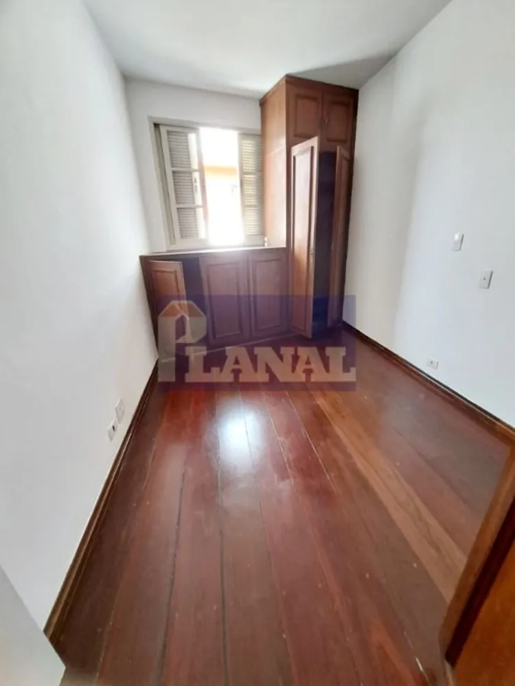 Sobrado, 3 quartos, 216 m² - Foto 2