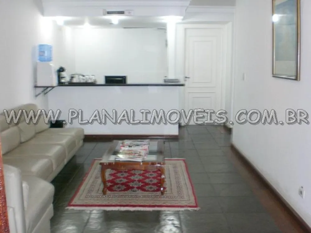Sobrado, 22 quartos, 300 m² - Foto 1