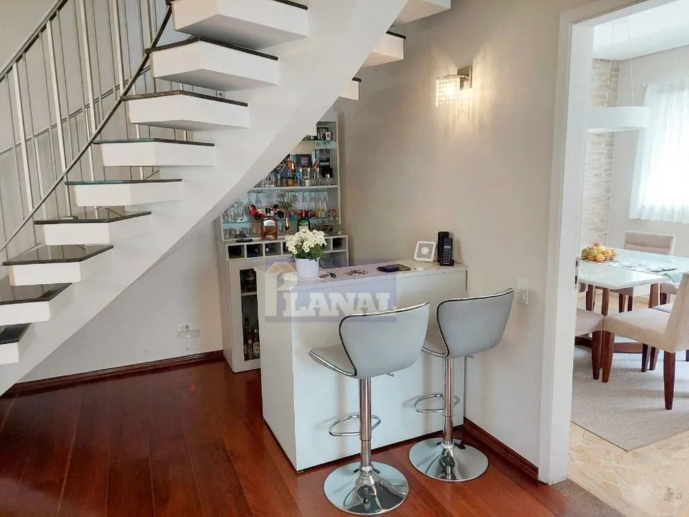 Sobrado, 3 quartos, 188 m² - Foto 2
