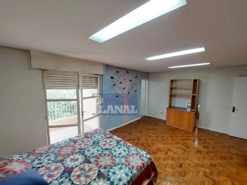 Sobrado, 4 quartos, 396 m² - Foto 1